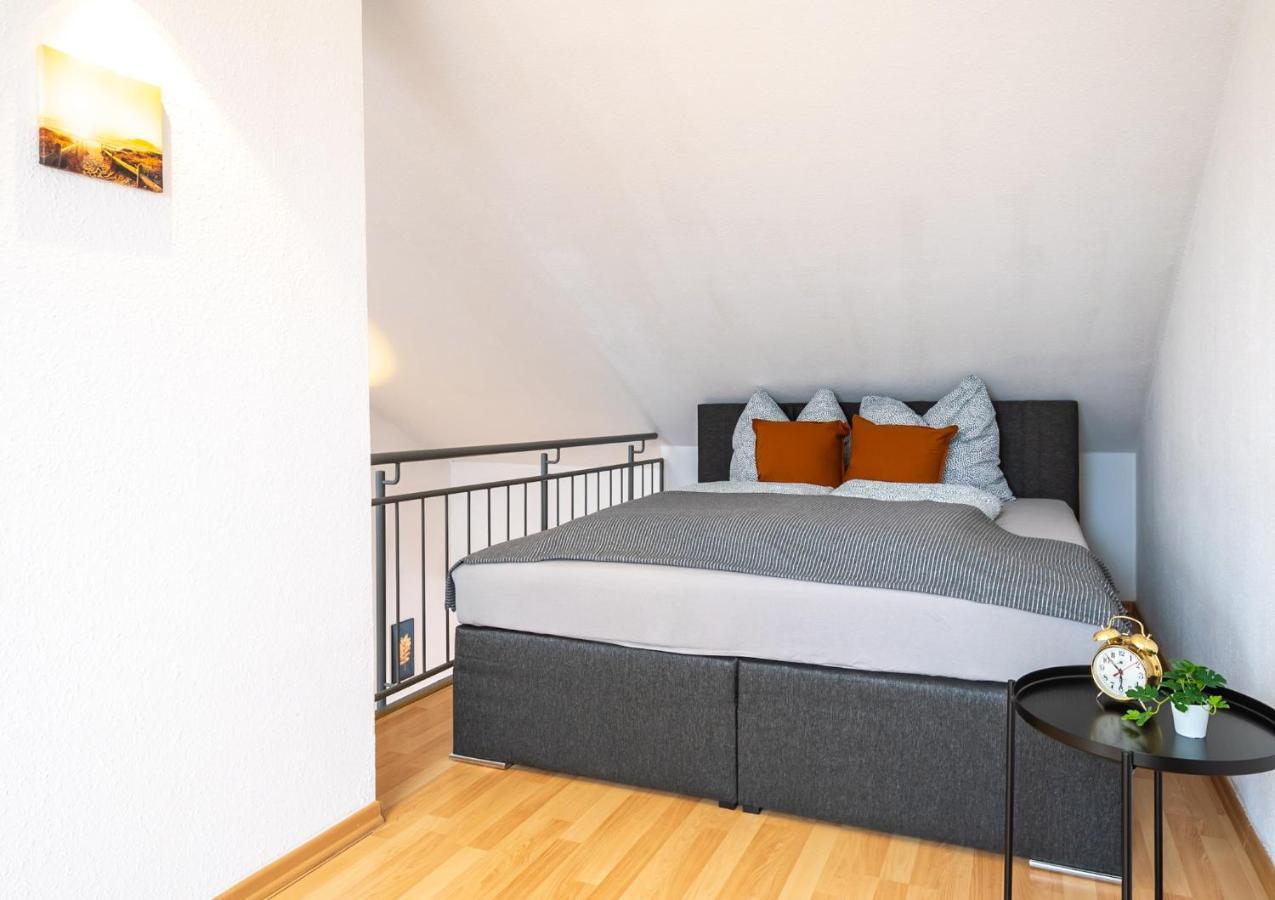 Blue Chili 99 - Grosszuegiges Loft Wlan Boxspringbett Bis 4 Pers Apartment Leipzig Luaran gambar